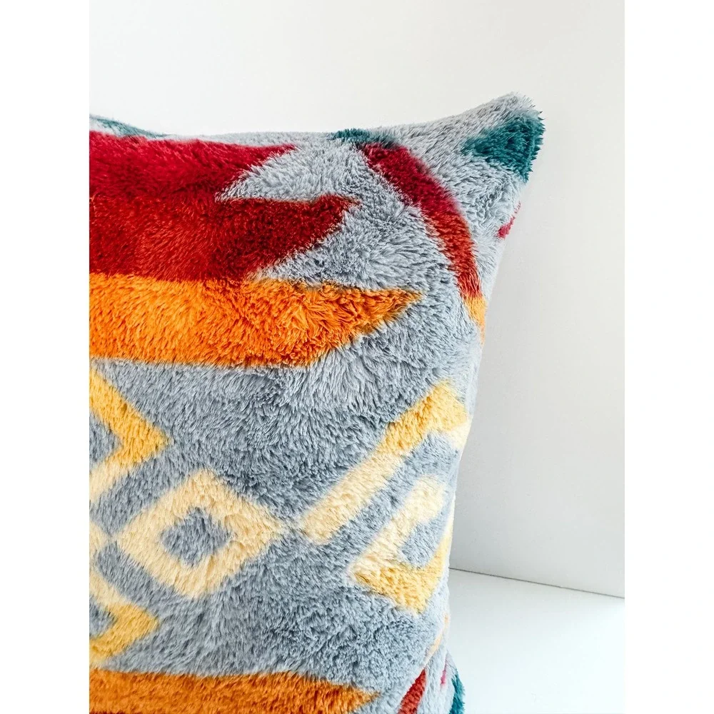 Pendleton Arrow Flight Throw Pillow 15x15 Down Insert Plush Southwest‎ Decor